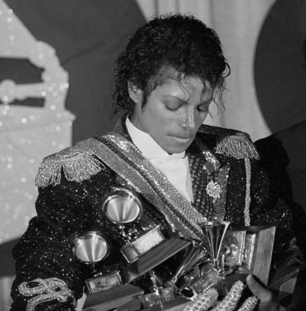 Cinebiografia de Michael Jackson pode ser dividida em duas e adiada para 2026
