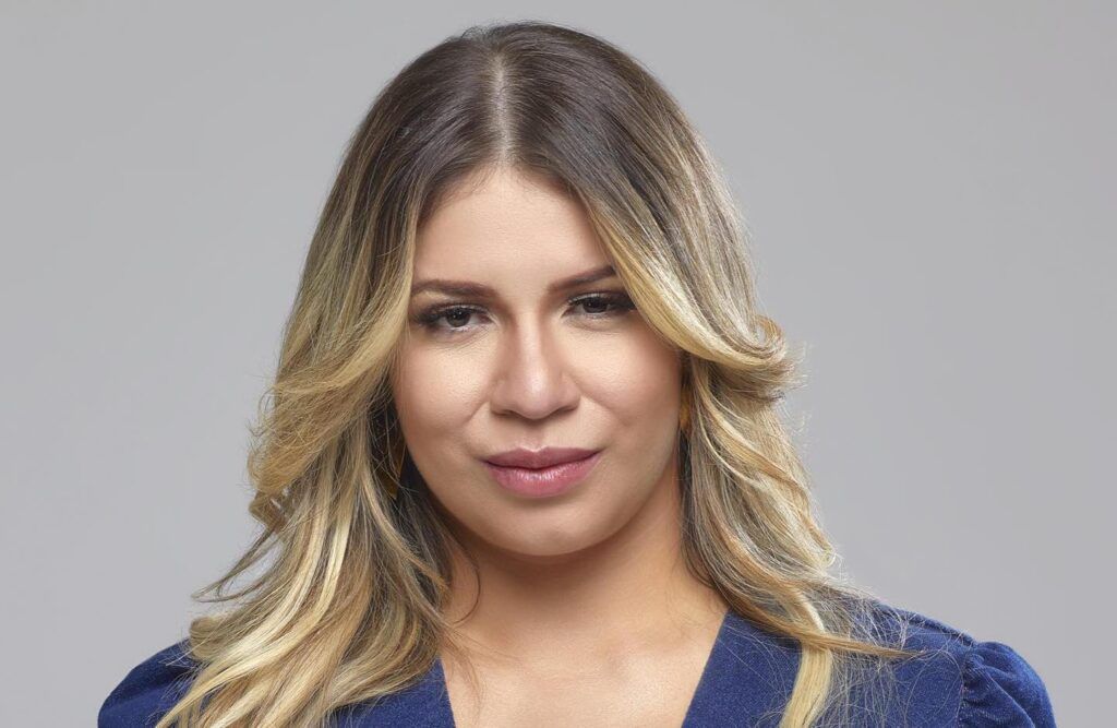 marília mendonça leão