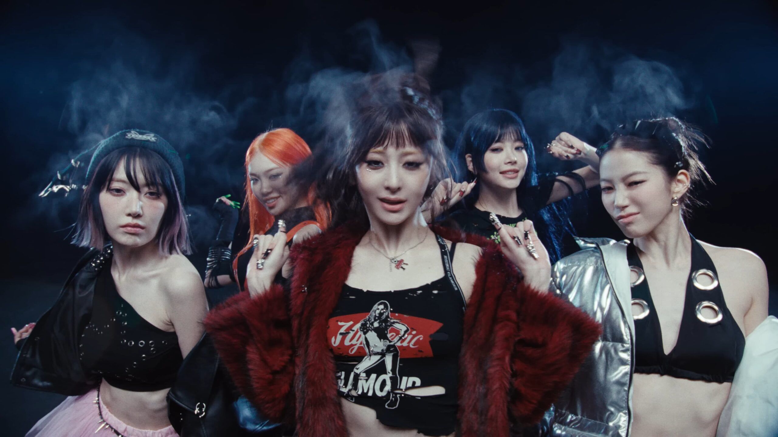 LE SSERAFIM lança EP 'Spaghetti' com participação de J-Hope do BTS