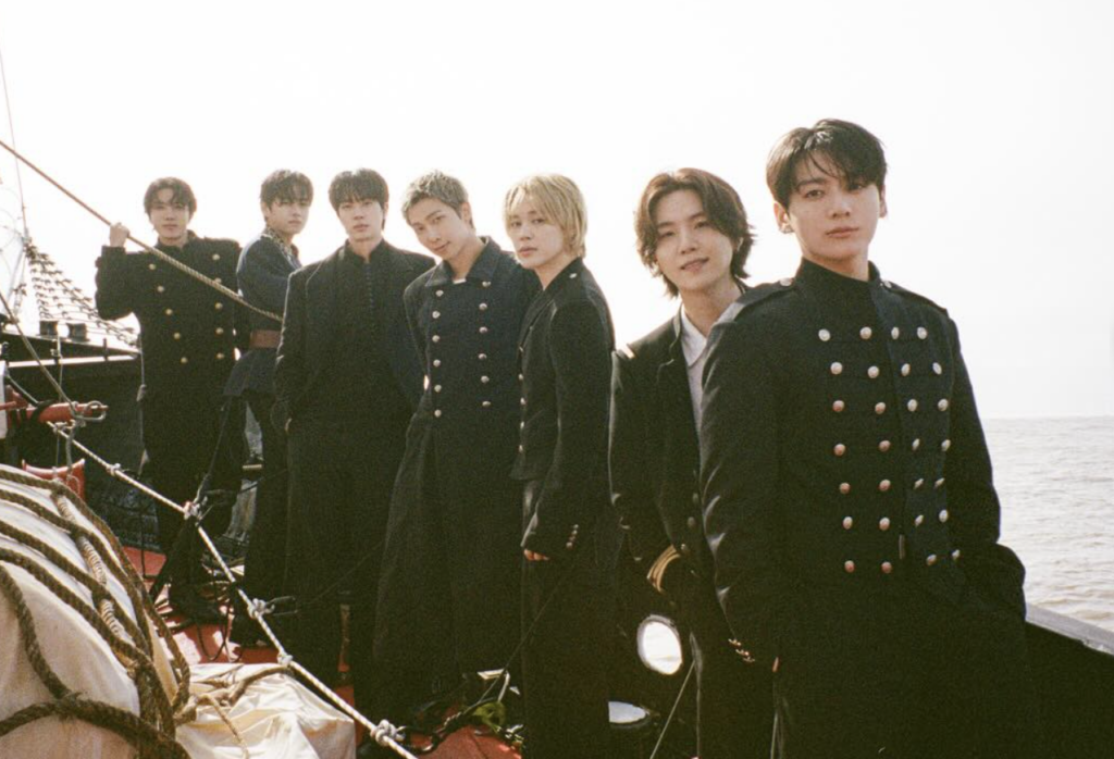 BTS no MV de SWIM