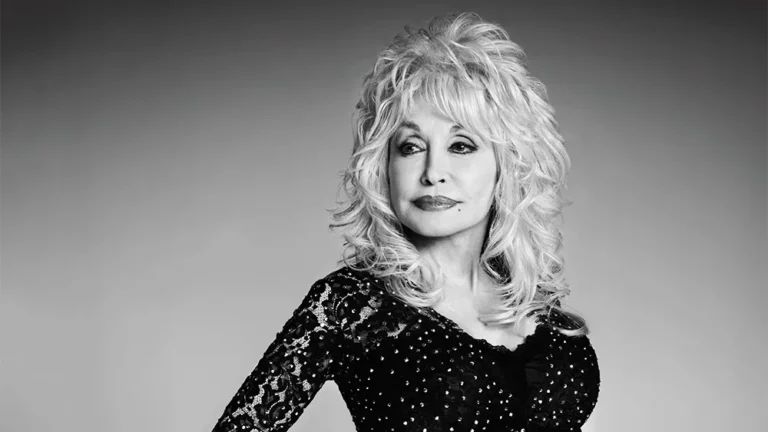 Morre Dolly Parton, lenda da música country, aos 80 anos