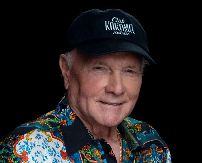 Beach Boys cancelam shows na Disney; grupo de John Stamos assume