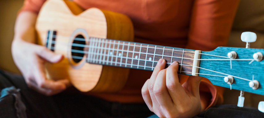 Publicación destacada: Aprende a tocar 10 canciones fáciles en ukelele