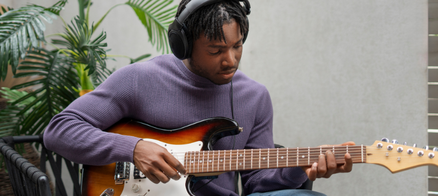 Publicación destacada: Cómo tocar la guitarra eléctrica: una guía para principiantes