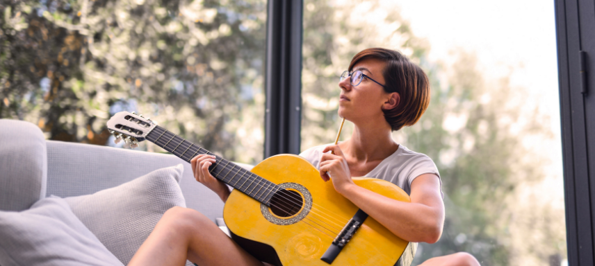 Post em destaque: 10 perguntas sobre violão para iniciantes