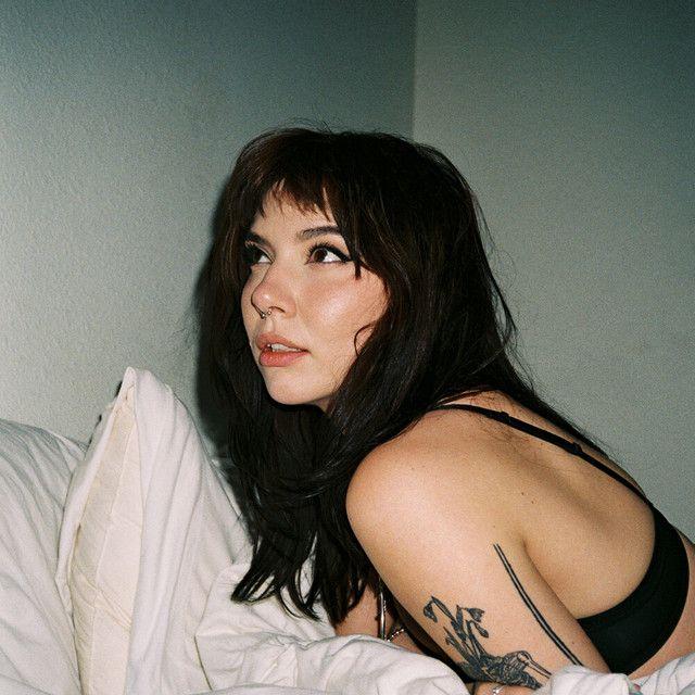 Portada de Sencillo/EP "dirty dishes", de King Mala