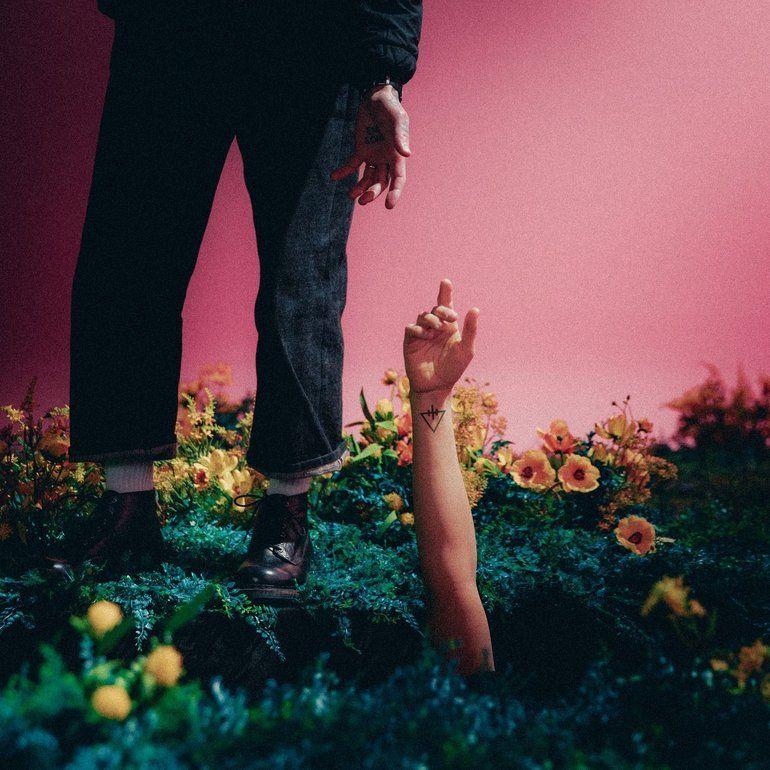 Portada del álbum "For You", de The Devil Wears Prada