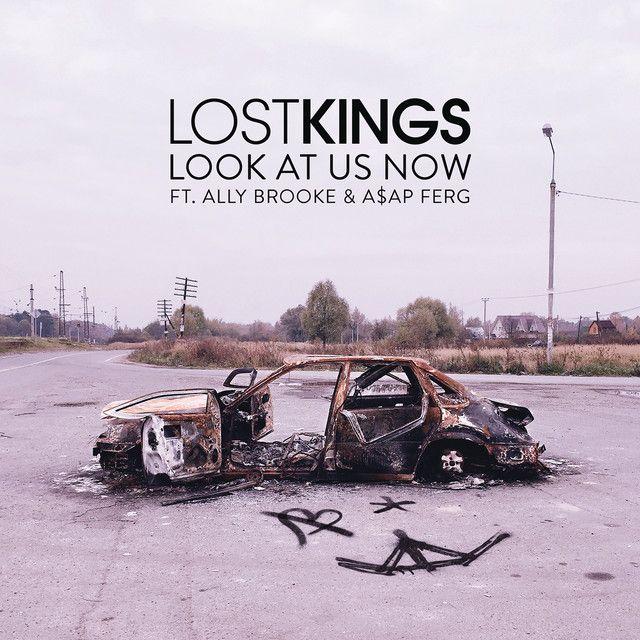 Capa do álbum "Look At Us Now", de Ally Brooke