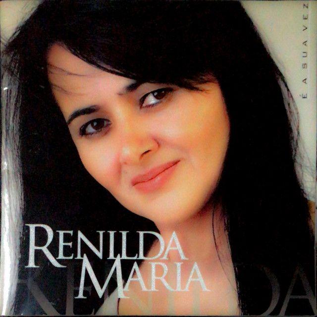Capa do Álbum "É a Sua Vez", de Renilda Maria