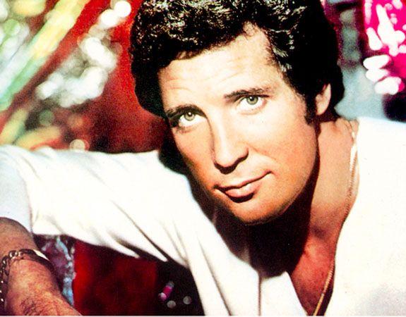 Album cover of "Tom" by Tom Jones