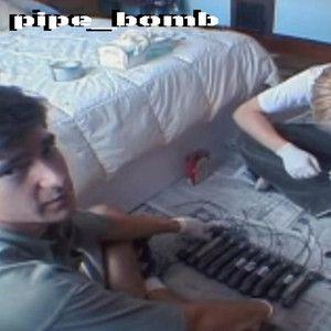 Portada del álbum "pipe_bomb", de Heelflip
