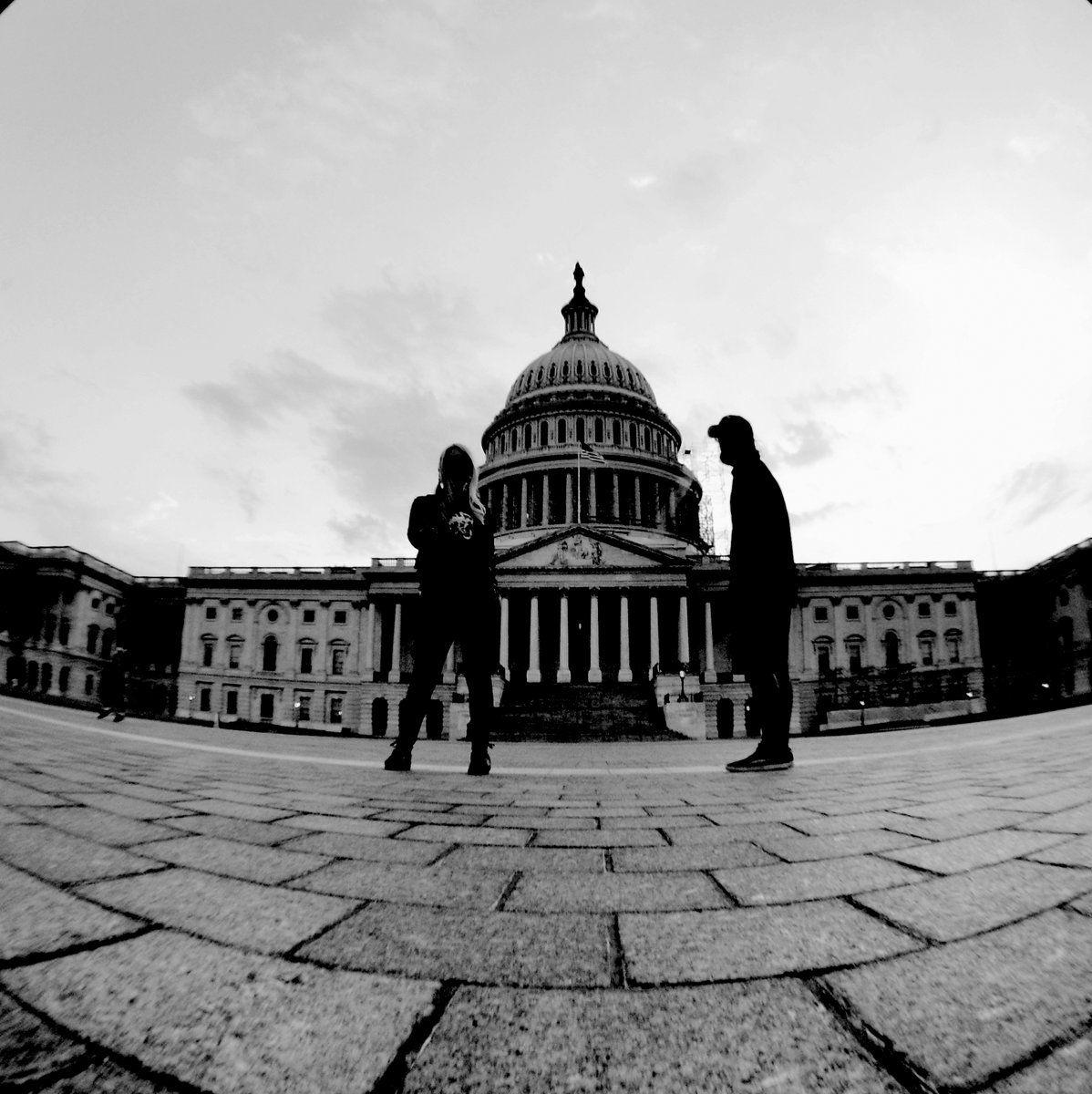 Capa do Álbum "District Of Dystopia", de Jucifer