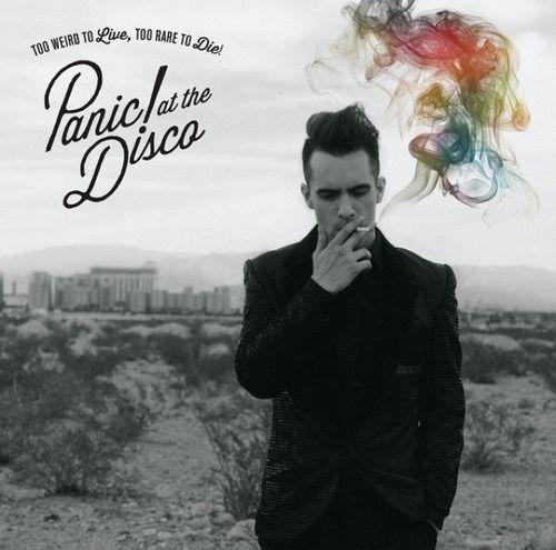 Portada de Álbum "Too Weird To live, Too Rare To Die! (Deluxe Edition)", de Panic! At The Disco