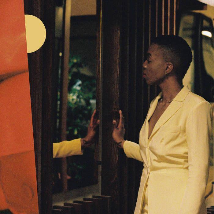 Portada de Álbum "Honeymoon", de Emmavie