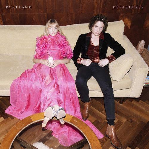 Capa do Álbum "Departures", de Portland