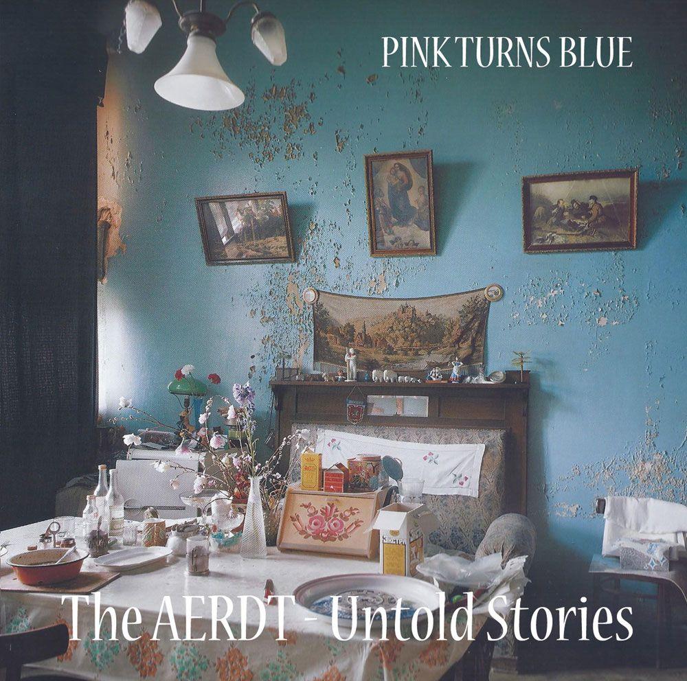 Portada de Álbum "The AERDT - Untold Stories", de Pink Turns Blue