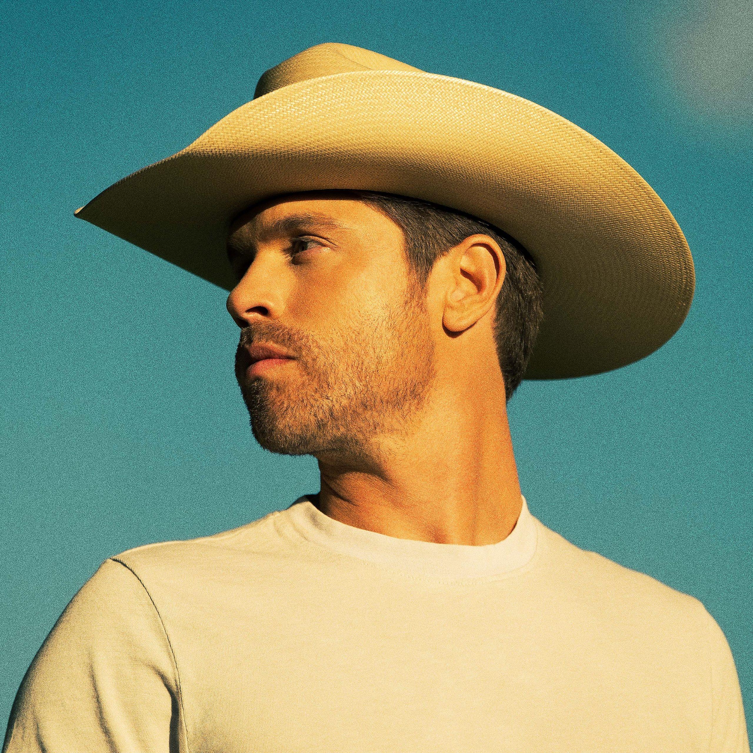 Capa do Álbum "Blue In The Sky", de Dustin Lynch