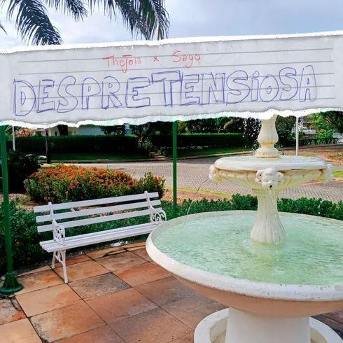 Single/EP cover of "Despretensiosa (part. TheJoia)" by SAGO