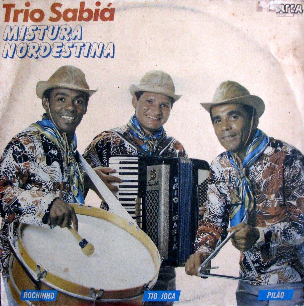 Capa do Álbum "Mistura Nordestina", de Trio Sabiá