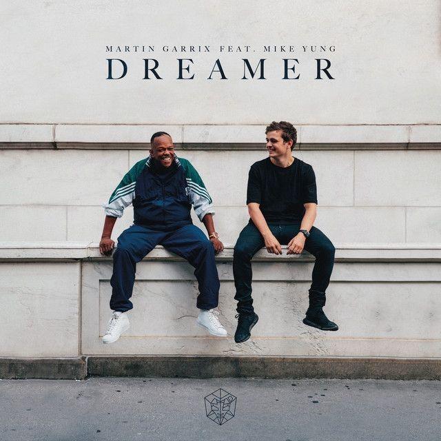 Single/EP cover of "Dreamer" by Martin Garrix