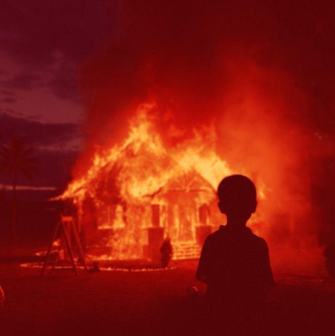 Portada de Sencillo/EP "Burning Down (Alex's Version)", de Alex Warren