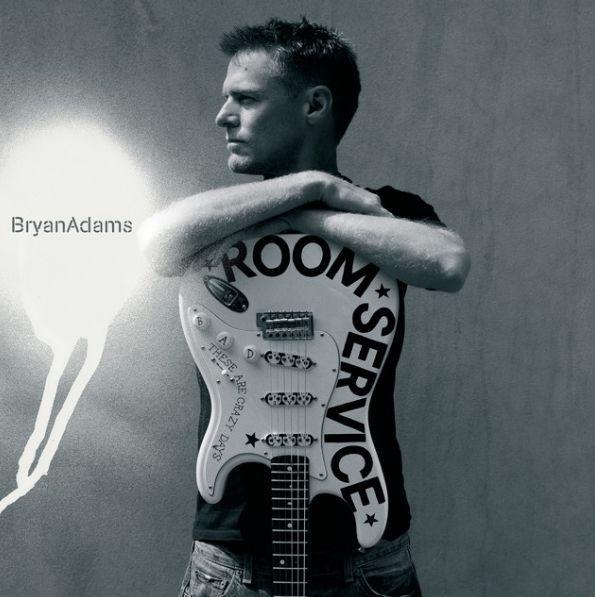 Portada de Álbum "Room Service", de Bryan Adams