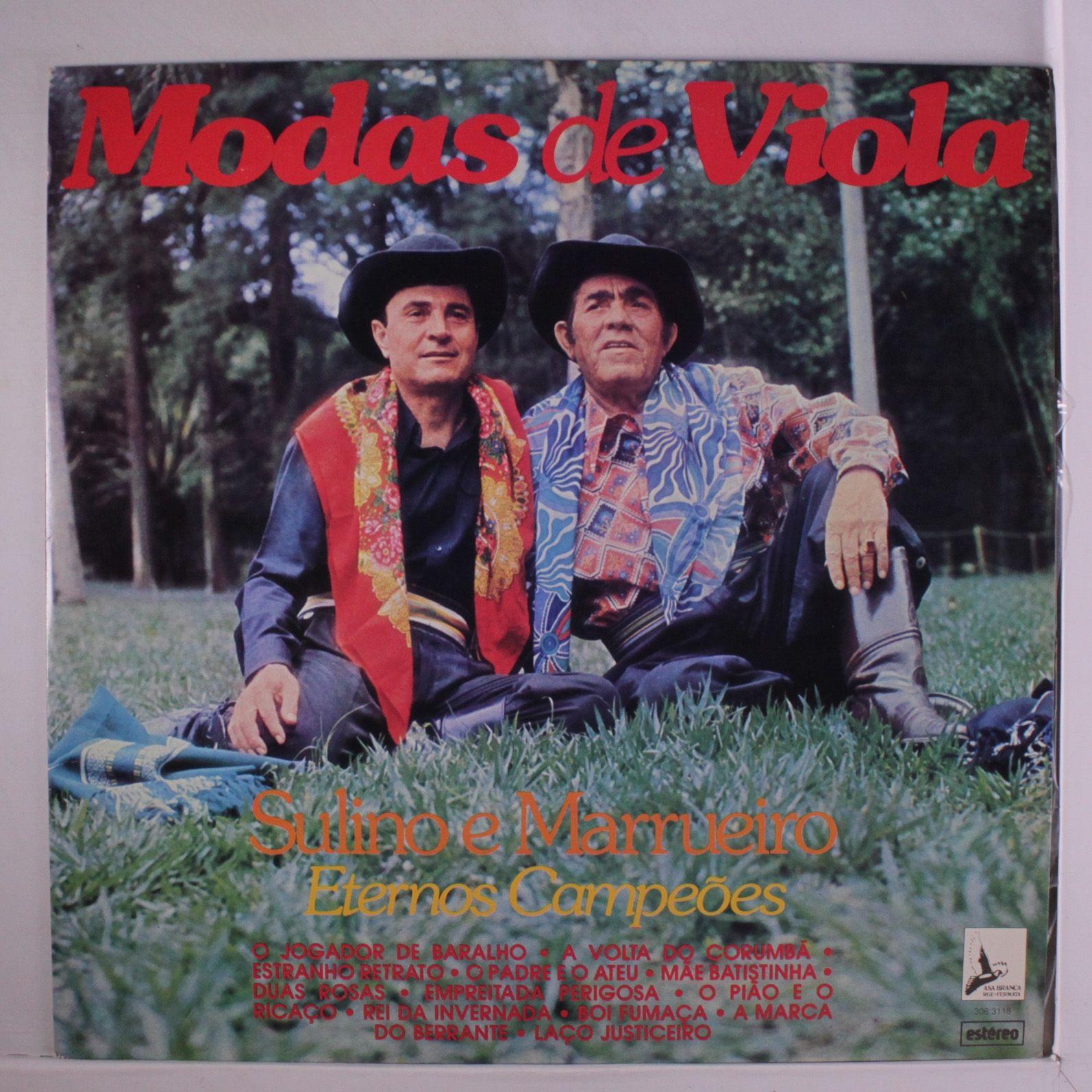 Album cover of "Modas de Viola - Eternos Campeões" by Sulino e Marrueiro