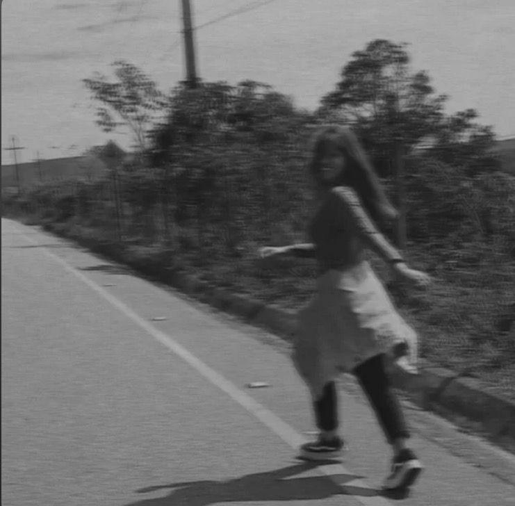 Portada de Sencillo/EP "Miracle", de Lorenza Junqueira