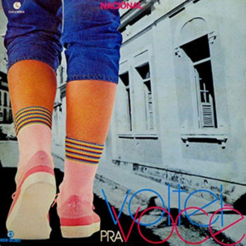 Capa do álbum "Voltei Pra Você", de Rede Globo