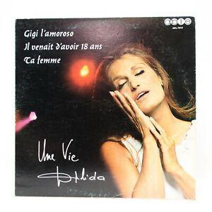 Portada del álbum "Une Vie", de Dalida