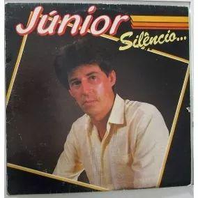 Capa do álbum "Silêncio", de Junior (Gospel)