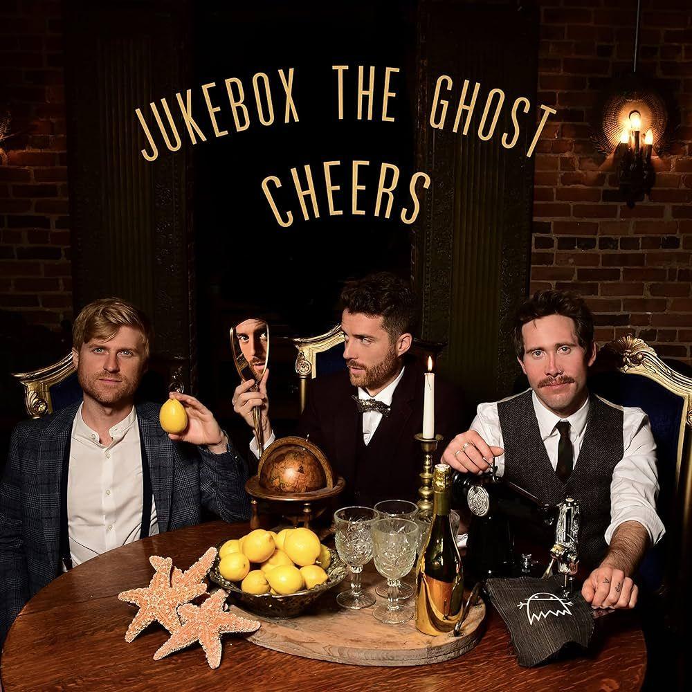 Portada de Álbum "Cheers", de Jukebox The Ghost