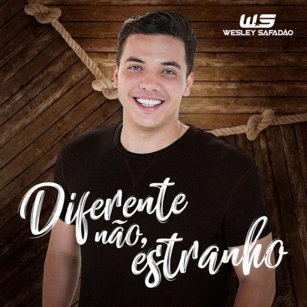 Portada de Álbum "Diferente Não, Estranho", de Wesley Safadão