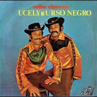 Portada de Álbum "Velho Cipreste", de Ucely e Urso Negro