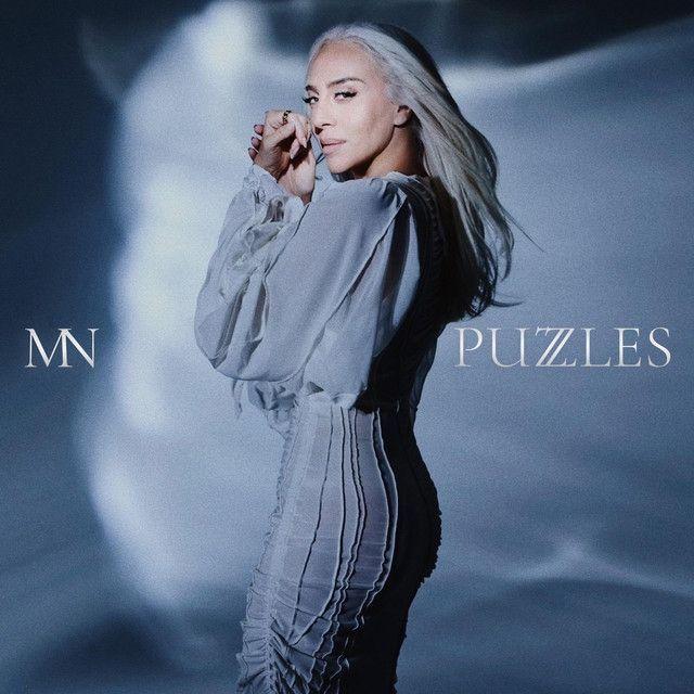 Portada del álbum "Puzzles", de Monica Naranjo