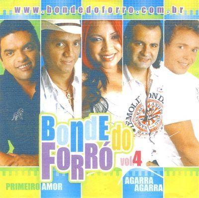 Capa do Álbum "Agarra, Agarra!", de Bonde do Forró