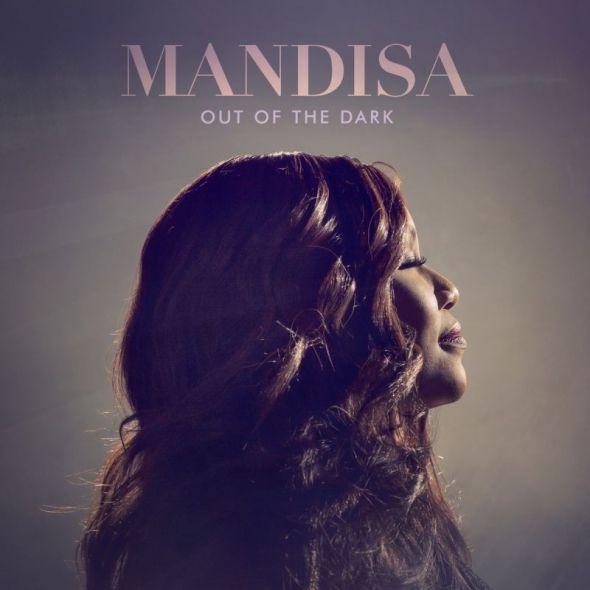 Capa do Álbum "Out Of The Dark", de Mandisa