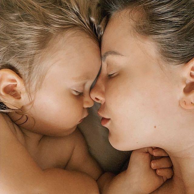 Portada de Sencillo/EP "Sempre", de Priscila Brenner