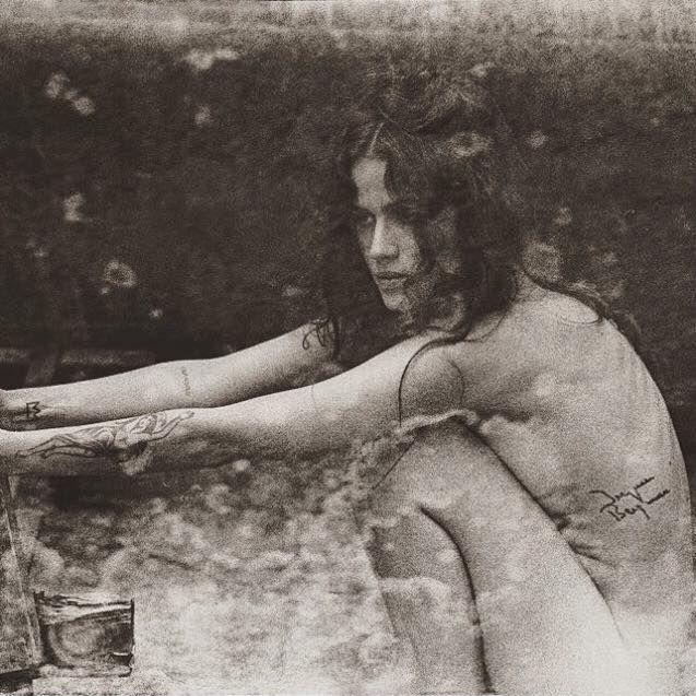 Portada del álbum "Tô Na Vida", de Ana Cañas