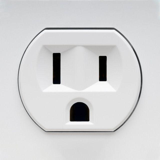 Capa do Álbum "Uncanny Valley", de COIN