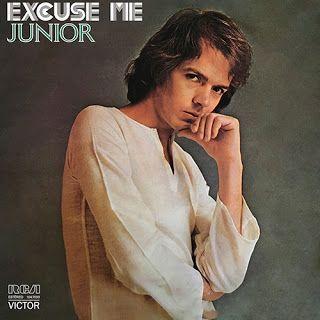 Capa do Álbum "Excuse Me", de Junior