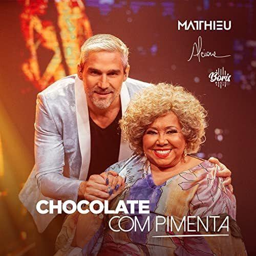 Portada del álbum "Chocolate com Pimenta (com Matthieu e Boris Music)", de Alcione