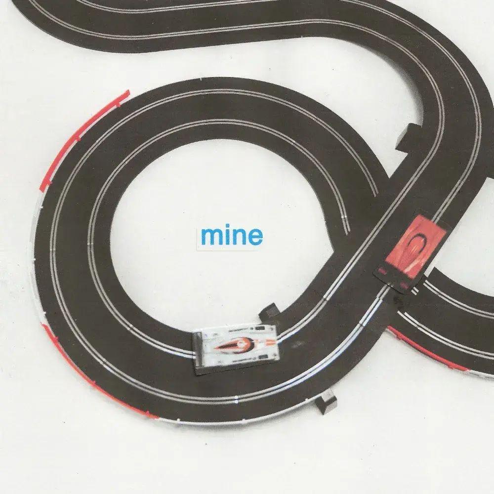 Capa do álbum "mine", de SOFY