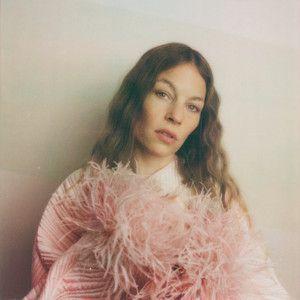 Portada del álbum "Heat", de Anna Rossinelli