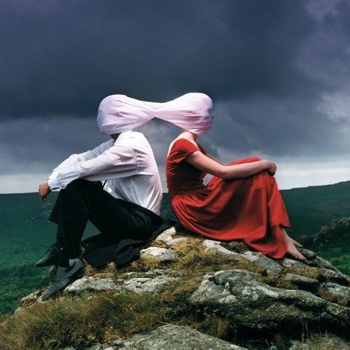 Portada de Álbum "Casually Dressed And Deep In Conversation", de Funeral For a Friend