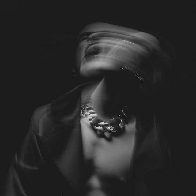 Portada del álbum "Eat Me", de CORVYX