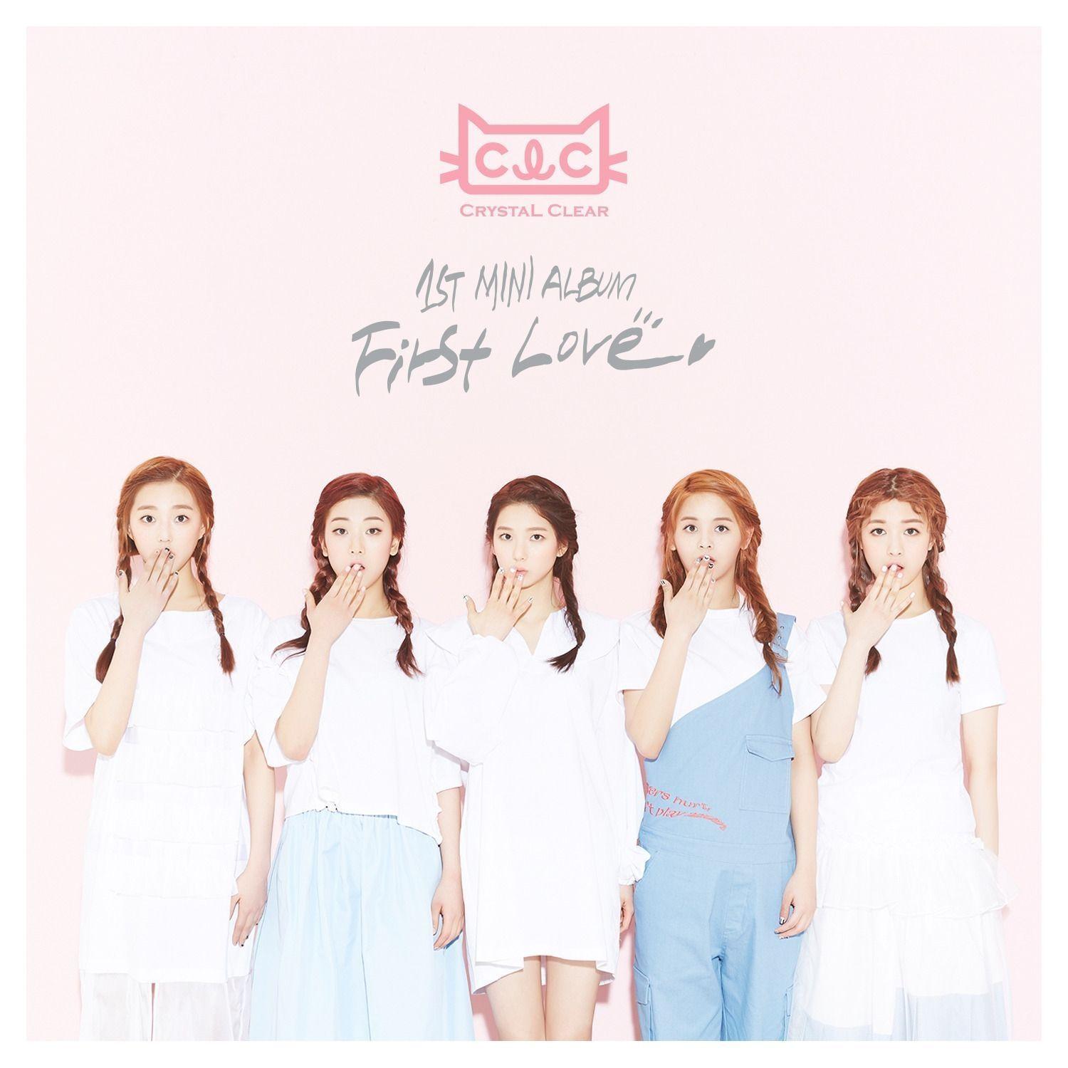 Capa do álbum "First Love", de CLC