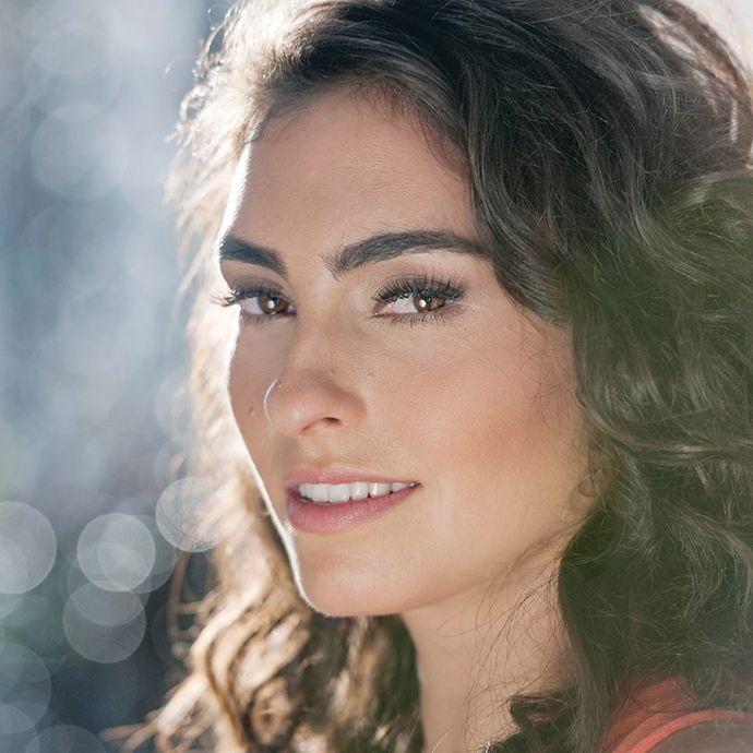 Portada de Álbum "Multialma", de Bruna Caram