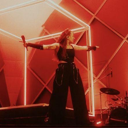 Portada de Álbum "Beijo De Judas (Ao Vivo)", de Carol Biazin