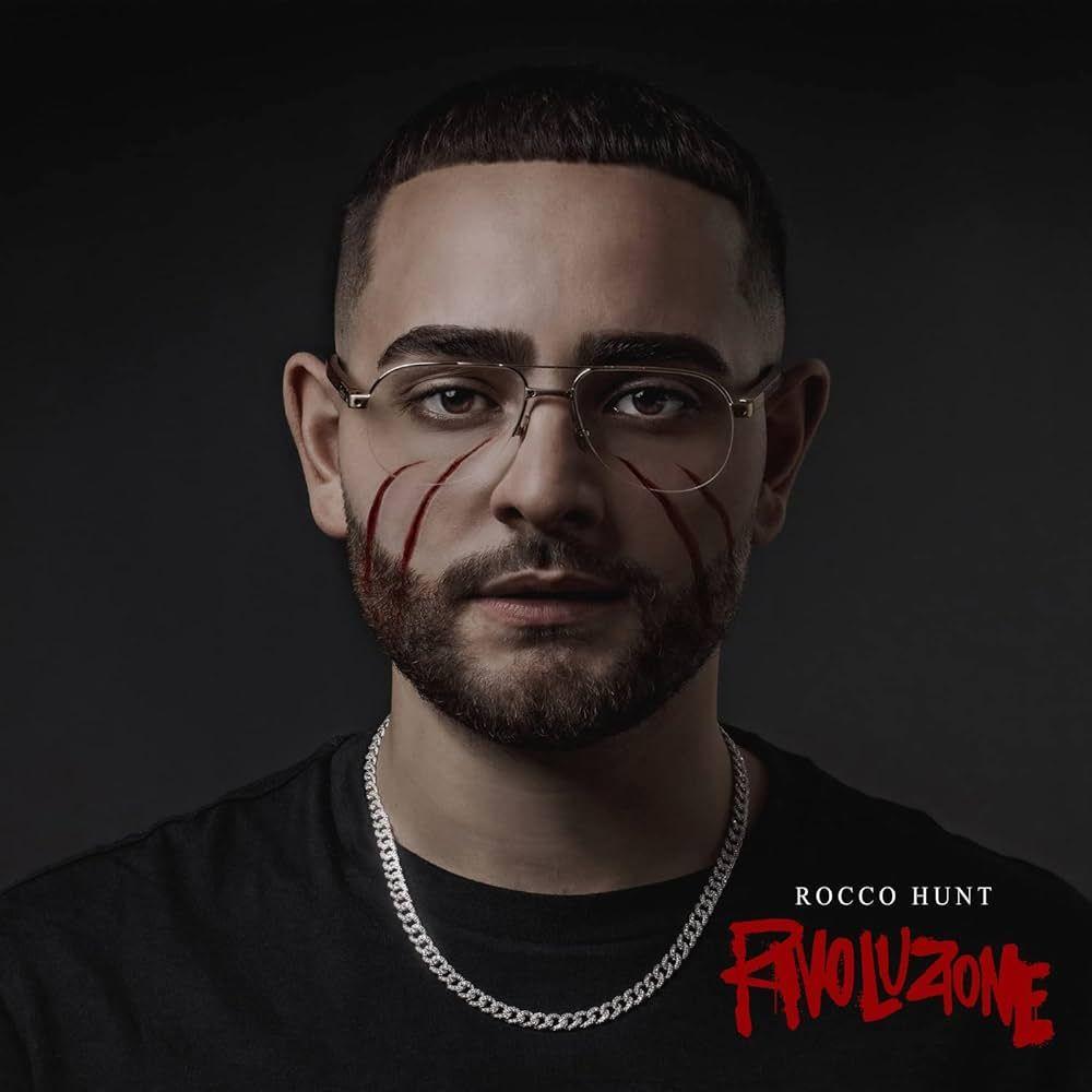 Capa do Álbum "Rivoluzione", de Rocco Hunt